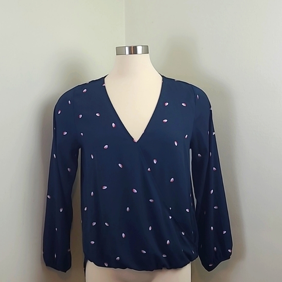 West Kei Tops - West Kei Top Size Medium